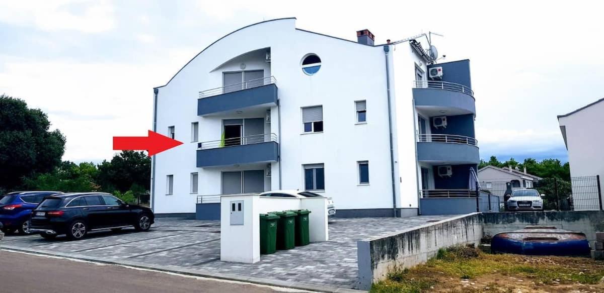 Abc Apartmani Vrsi Bagian luar foto